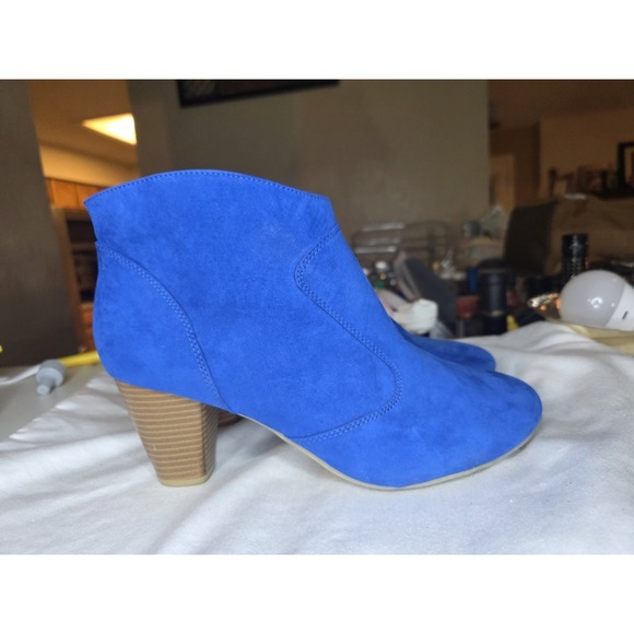 Chinese Laundry Cerulean Blue Sz 10 Ankle Booties Gently preowned "Z-Spruce Up" - Picture 3 of 9